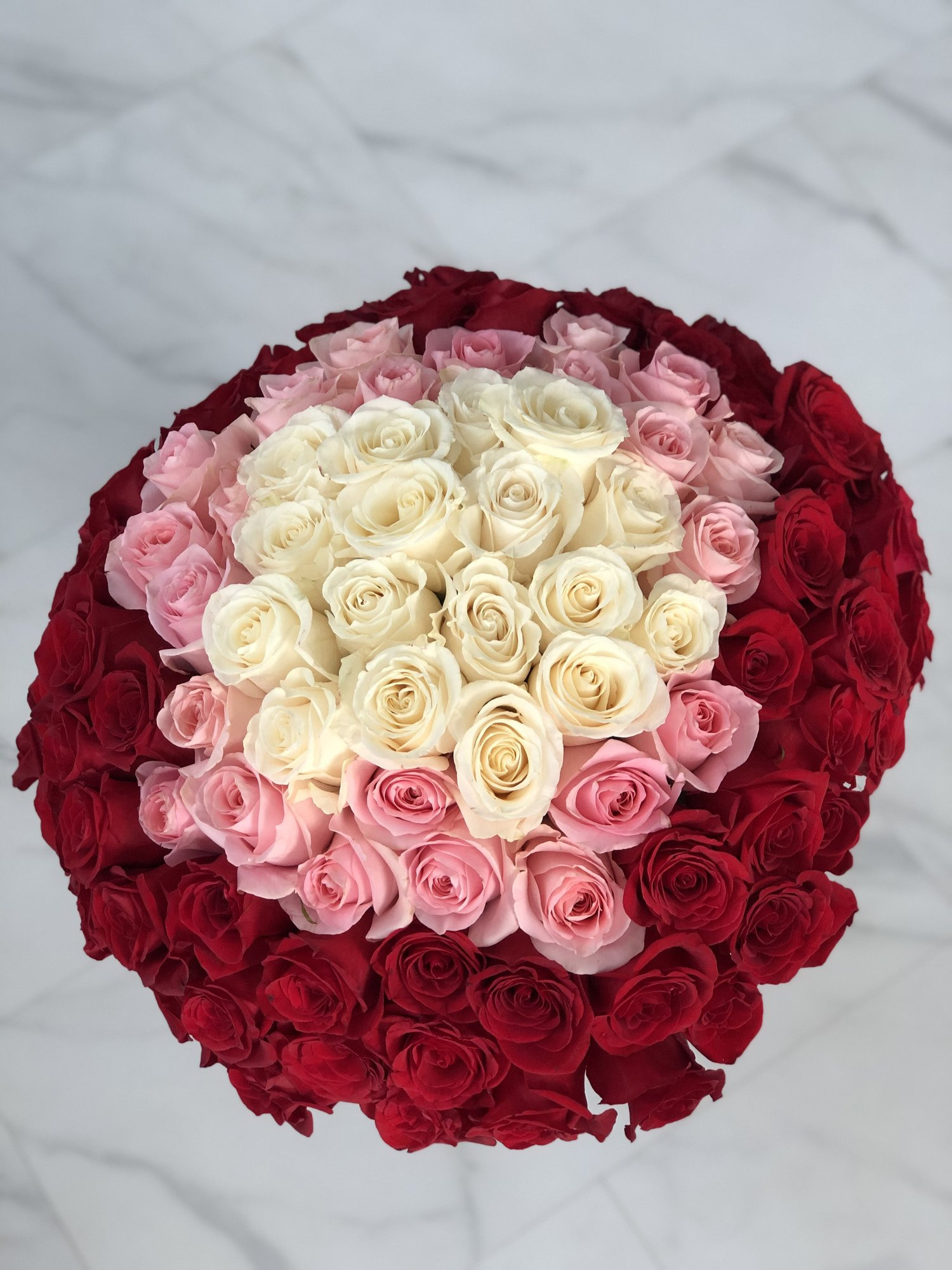 100 rose bouquets image113